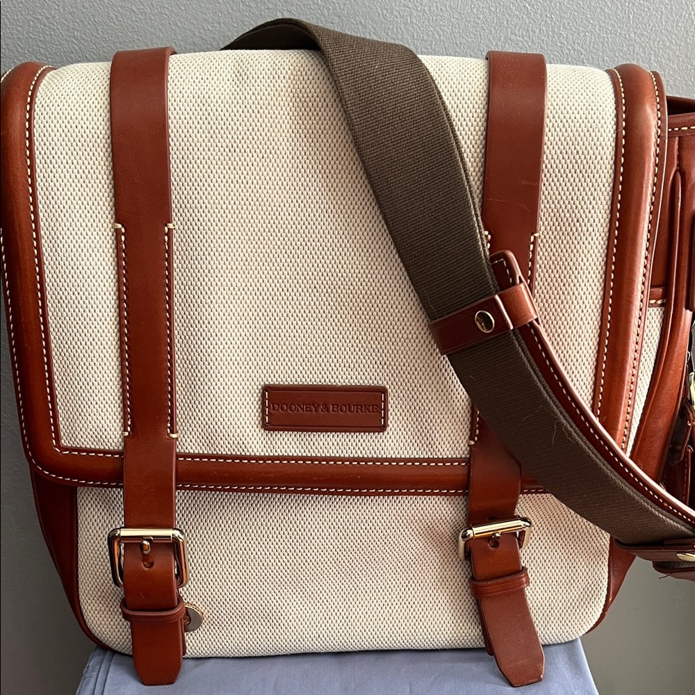 Dooney & Bourke Cream and Brown Shoulder Bag